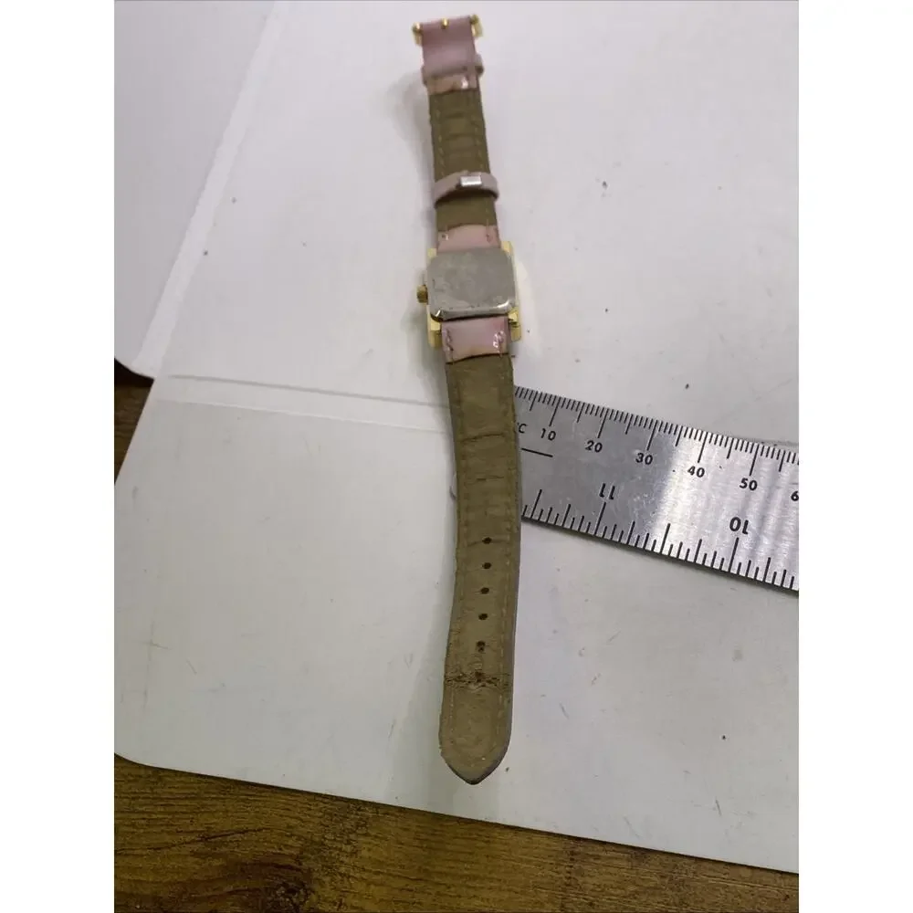 Womens Gold Tone Vintage Tank Watch New Battery